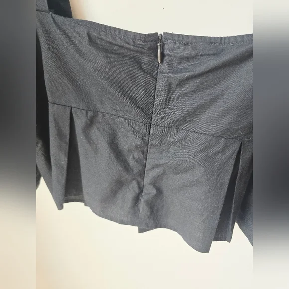 PINKO CROP Black Peplum Top Puffed Sleeve Darts Woven Square Size 2 170/80A - Picture 10 of 12